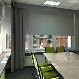 RM55 Freihängendes Stoffrollo, Größe 350x320 cm